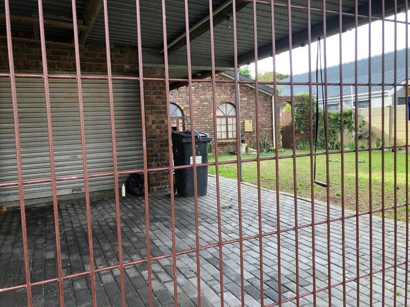 To Let 4 Bedroom Property for Rent in Ottery Western Cape